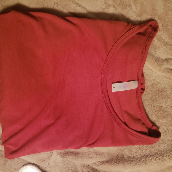 LulaRoe Lynnae - Picture 2 of 2